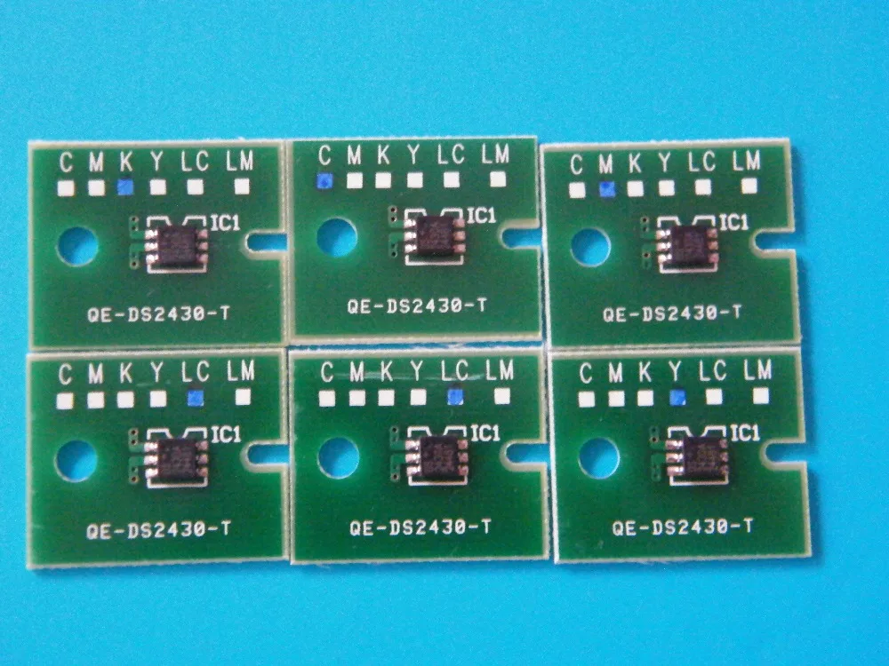 

chip for Roland SJ1000/1045/VP540/300/XC540/RS640/SJ640/XJ740/640 etc printer(4color/set)