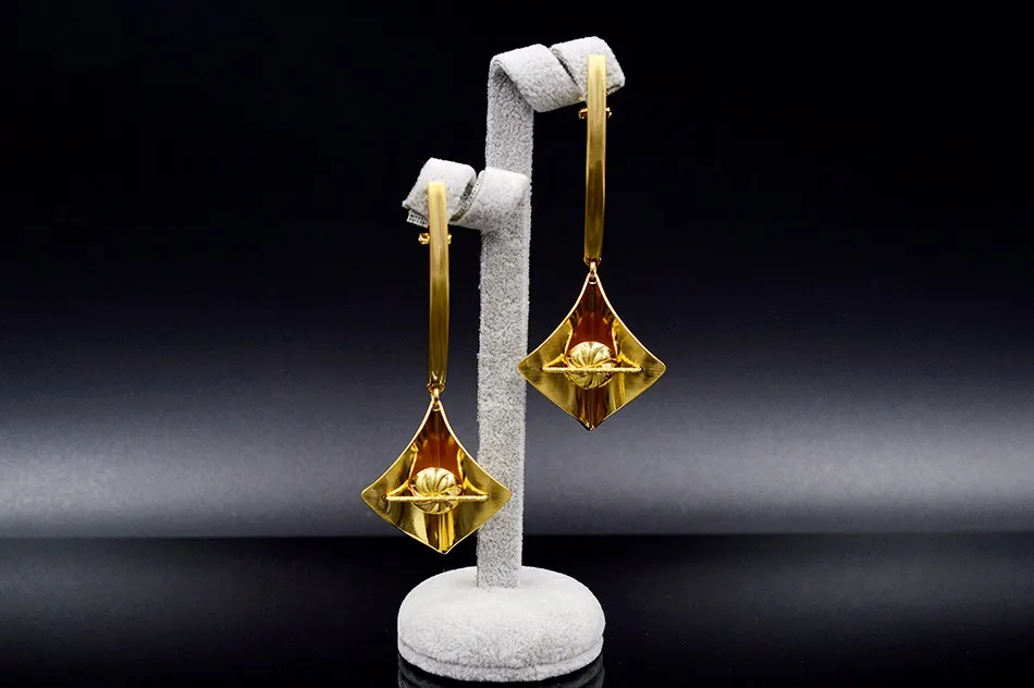 Jewelry sets (3)