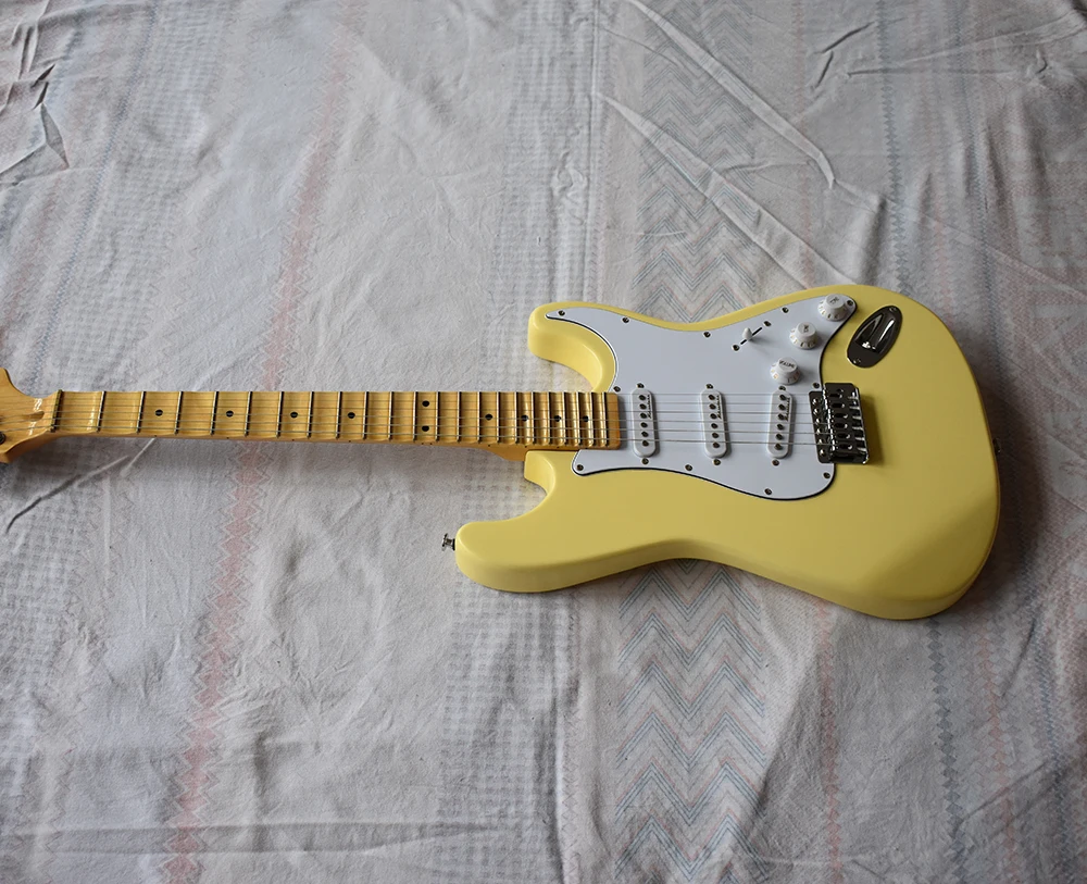 

Factory Special Price Cream st Electric Guitar with Scalloped Neck,Big Headstock,Chrome Hardware,Can be Customized
