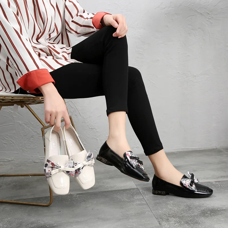 

2019 spring new small fresh cow leather single shoes female bow casual wild soft bottom scoop shoes.