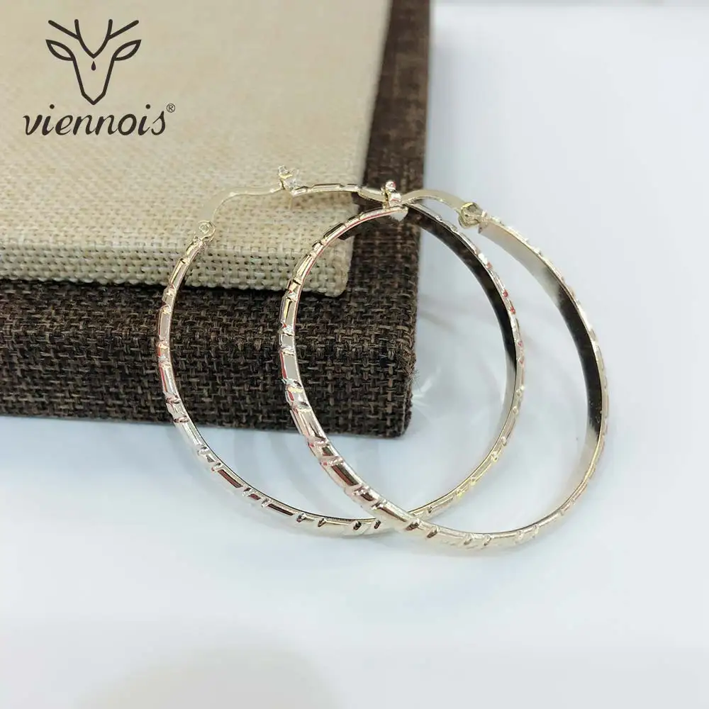 Женские круглые серьги кольца Viennois большие металлические золотого