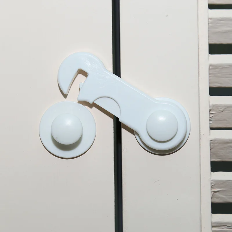 

5pcs/lot Baby Safety Lock Drawer Lock Refrigerator ClosesTtool Plastic Stick Tyle Lock Children Security Protection Baby Care