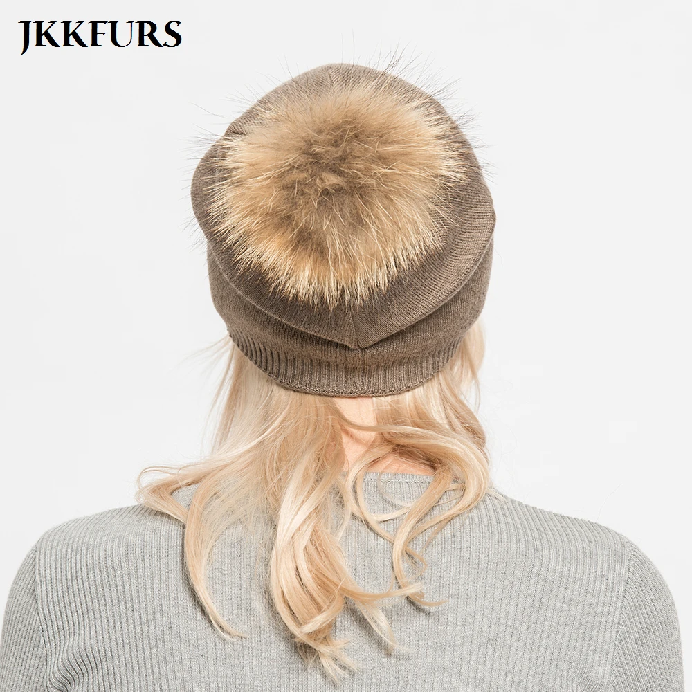 Зимний женский настоящий шарик из меха енота бини с помпоном шапки высокого качества кашемировый берет модные шапки S7155