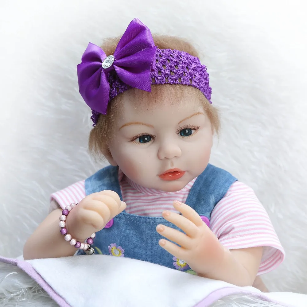 Новый дизайн 55 см реалистичные куклы Мягкие силиконовые reborn baby doll корень мохер куклы играть игрушки для детей Рождественский sweet baby