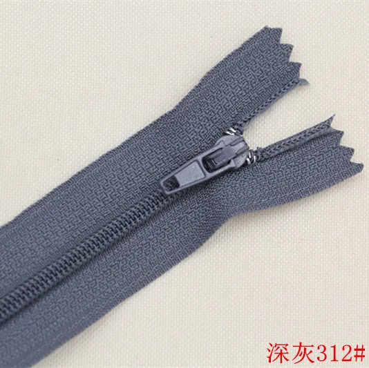 Versatile Nylon Coil Zipper Set for Tailoring & DIY Sewing Projects (5 Pieces)