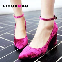 LIHUAMAO/Вельветовая женская обувь на блочном каблуке с ремешком на лодыжке; женские модельные туфли с острым носком; вечерние офисные туфли для работы