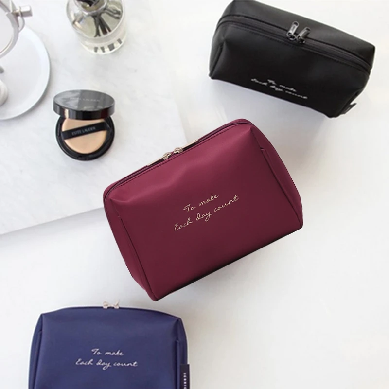 

1Pc Solid Color Cosmetic Bag Women Makeup Bag and Case Professional Nylon Travel Makeup Bag Organizer Kits Storage Pouch