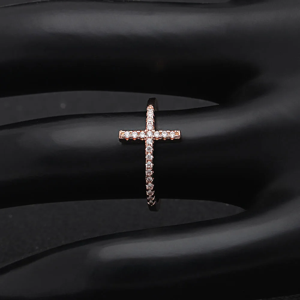 Трендовые посеребренные кольца с боковым крестом, модное ювелирное изделие, винтажное свадебное кольцо с кристаллами для женщин