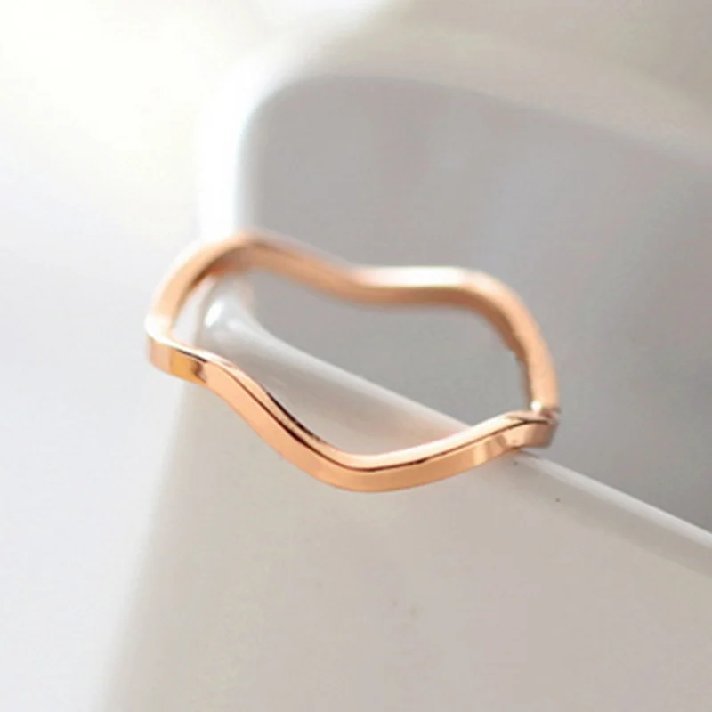 

hot new mix wholesale 16MM brief elegant lovers ring the joint pinky ring titanium ring gold Color ring women