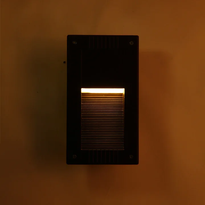 

Outdoor aluminum waterproof LED wall lamp stairs acrylic square lighting