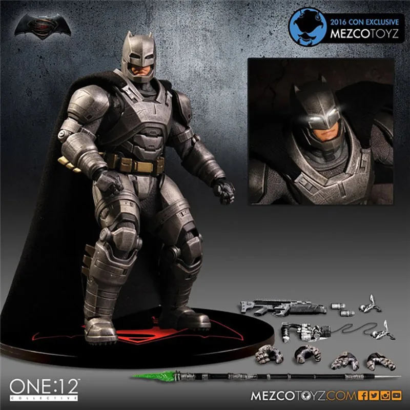 

MEZCO Armor Batman One : 12 Collective High Quality BJD PVC Action Figure Toy Birthday Gift for Children