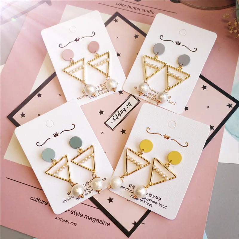 

Korea Handmade Cute Alloy Triangle Imitation Pearl Women Drop Earrings Dangle Earrings Fashion Jewelry Accessories-JQD5