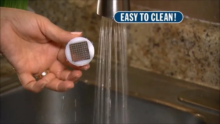 Garlic crusher easy to clean