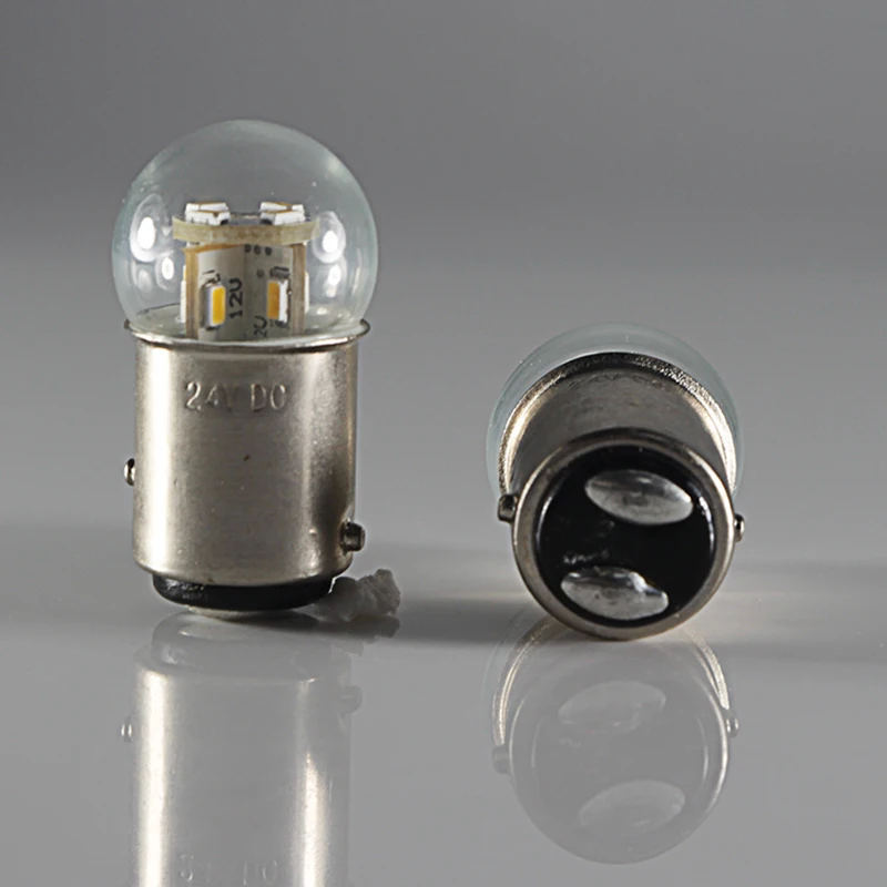Double light 1157