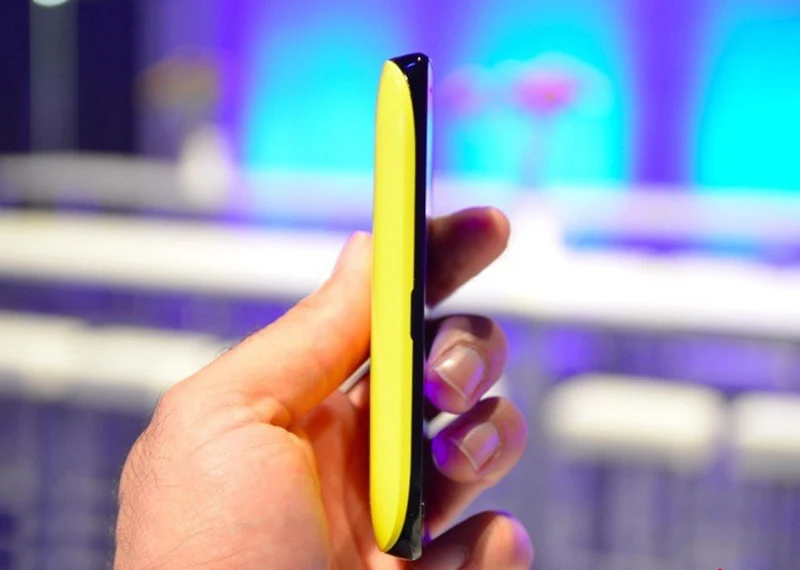 710 Original unlocked Nokia Lumia 710 Mobile Phone WIFI 3G GPS 5MP 3.7''TouchScreen 8 GB Internal storage Free shipping