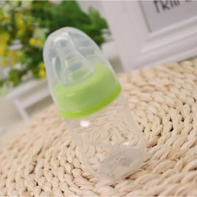 1 Pcs Hot Newborns Baby Bottles Toddlers Drinking Water Feeding Mini PP Bottle Boys&Girls Care Solid Colors Milk 60 ML Bottles - Цвет: Green