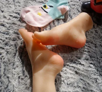 

New Luxury 1pair Kids Realistic Silicone Lifelike Soft Foot Mannequin Children Display Shoes Socks Manicure Decorate Teaching 26