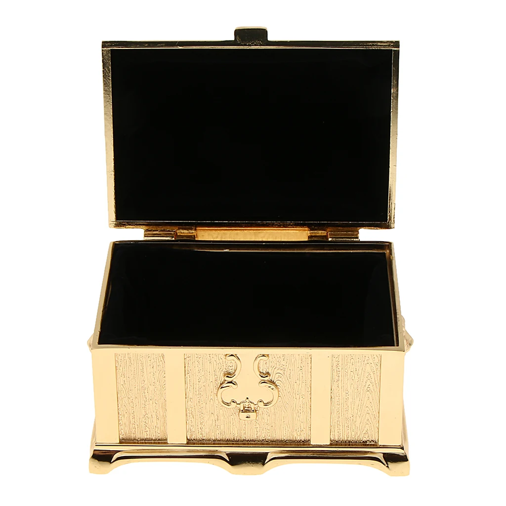 Golden Zinc Alloy Treasure Chest Box Trinkets Jewelry Box Antique Fashion Case Room Decoration