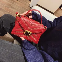 Новые женские сумки-мессенджеры Модные Сумки из искусственной кожи дамская сумка с заклепками через плечо черные красные вечерние сумки-тоут