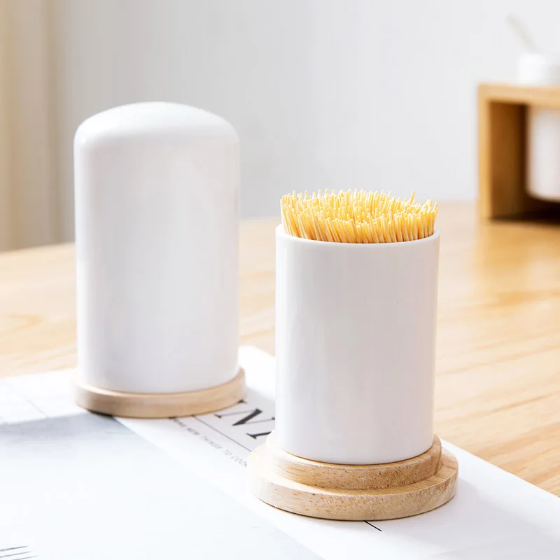 

Japanese style living room toothpick holder portable plastic toothpick buckets creative simplicity household boxes