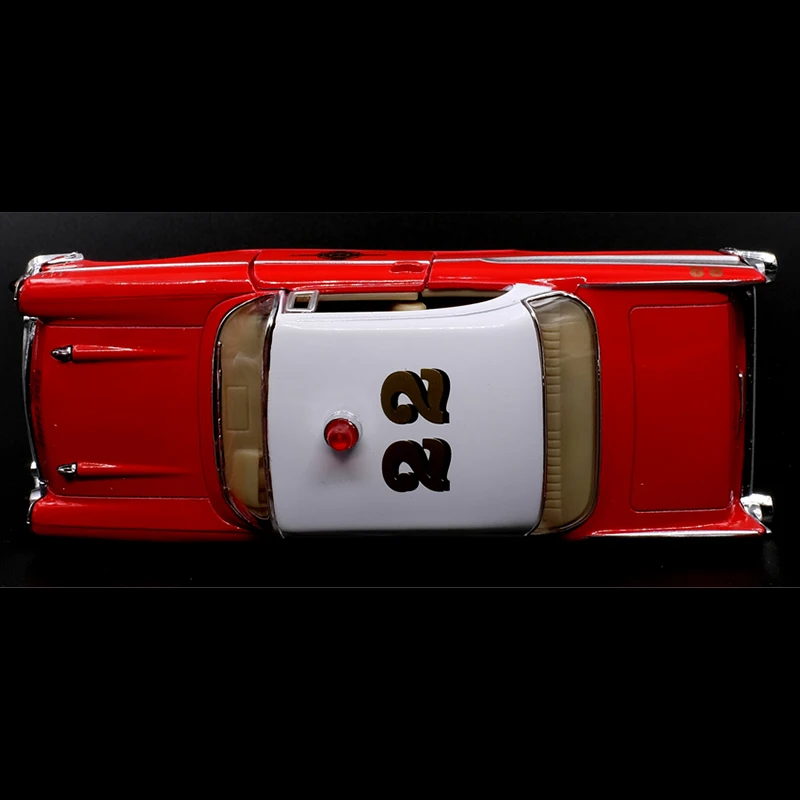 Kinsmart 1:40 1957 Chevrolet Bel Air Fire Chief Classic Car Alloy Diecast Car Model Toy  Pull Back For Kids Gifts Toy Collection