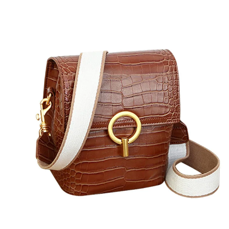 

Crocodile Pattern Wide Shoulder Strap Leather Handbag Retro High Quality Shoulder Messenger Bucket Bag