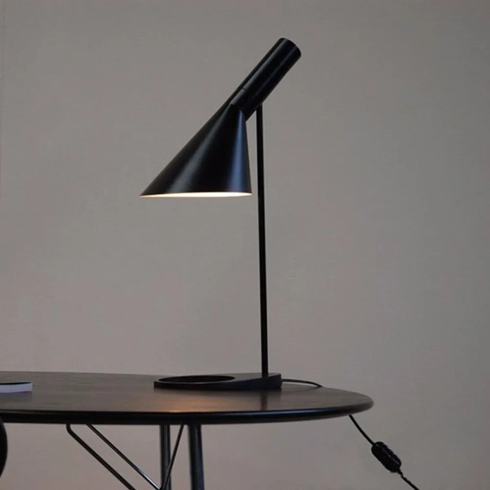 Desk lamp-2