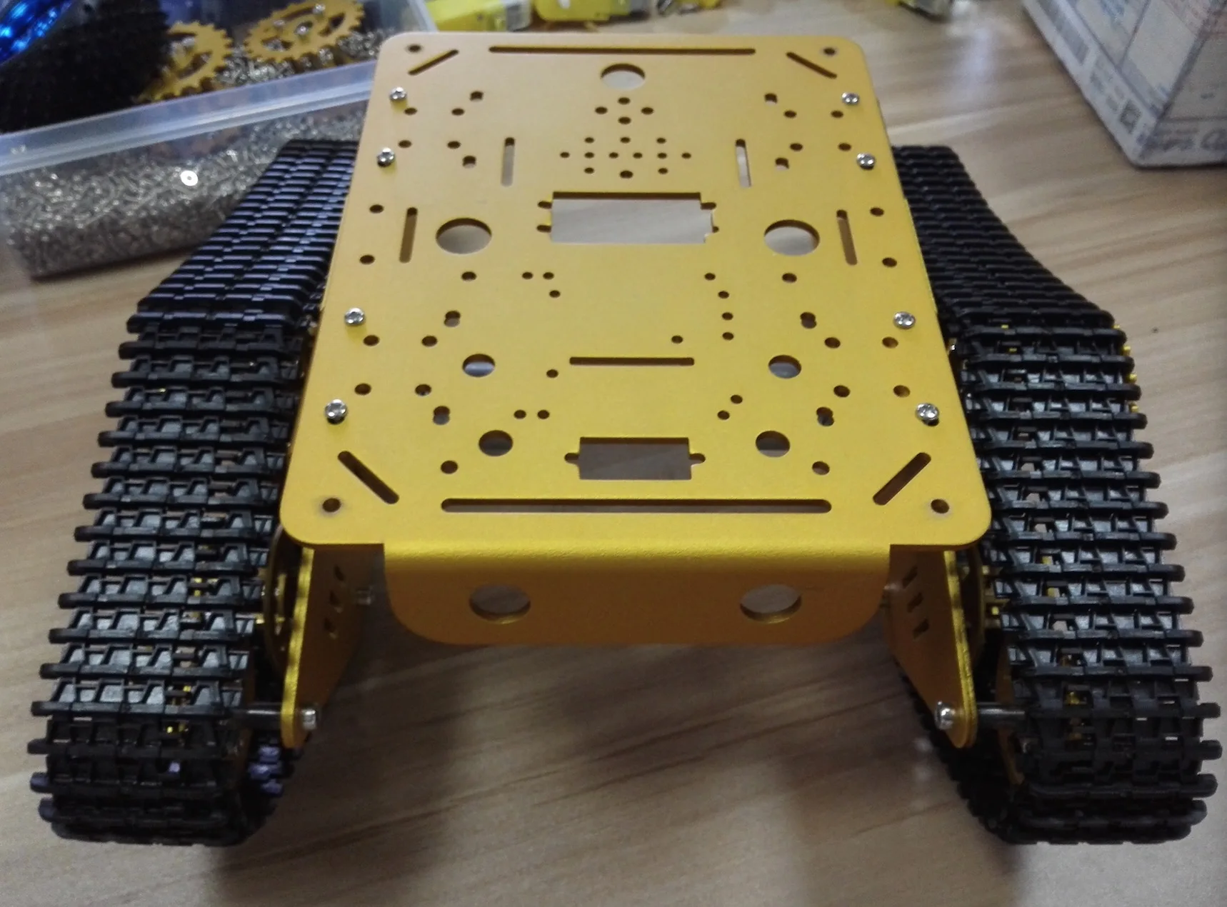 

Hello Maker T300-M Golden Metal Tank Chassis Robbot Chassis