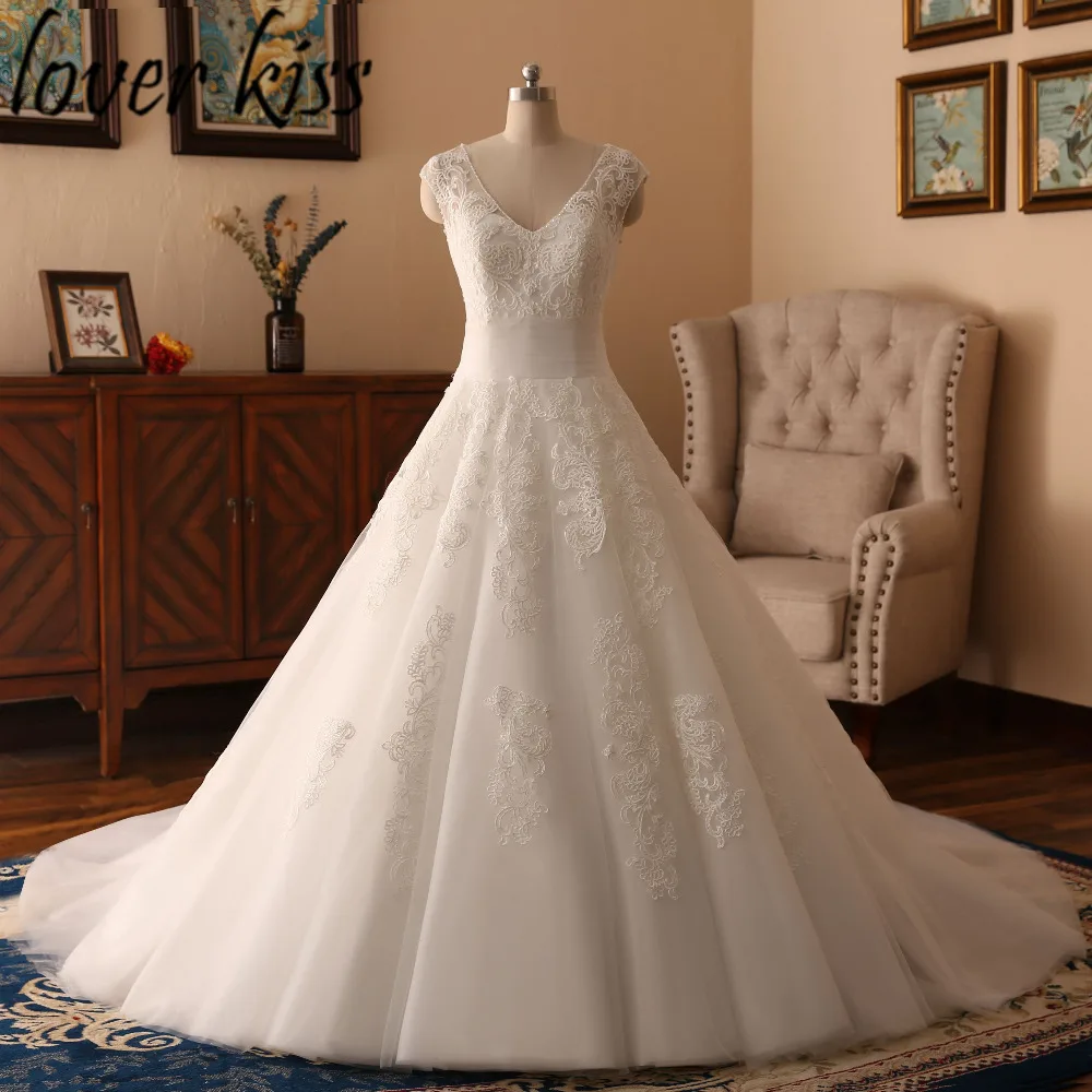 Lover Kiss Vestido de novia Vneck Luxury Lace Wedding Dress Cap Sleeves