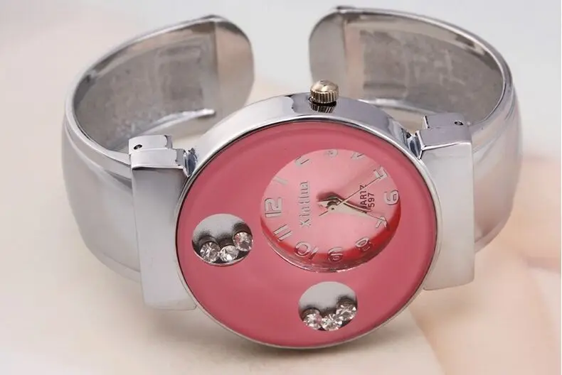 Производители поставляют H конфеты цветной браслет часы высокого класса модные стразы женские Студенческие Кварцевые часы - Цвет: Розовый