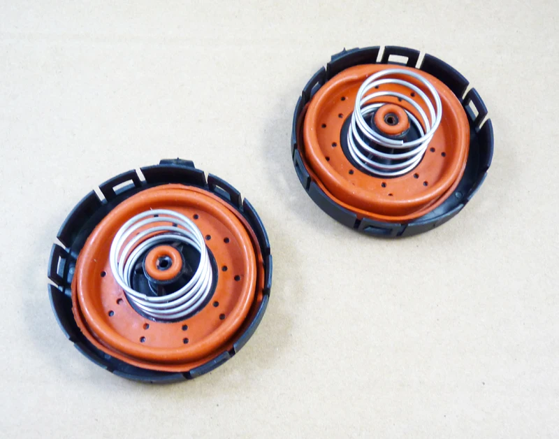 Пара клапанов ISANCE PCV для BMW E53 E60 E63 E65 545i 550i 650i 745Li 745i 750i X5 11127547058|crankcase pressure regulating