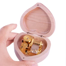 Handmade Wooden one love Music Box Birthday Gift Party Supply free gifts bracelet special souvenir gift Heart Natural Contracted