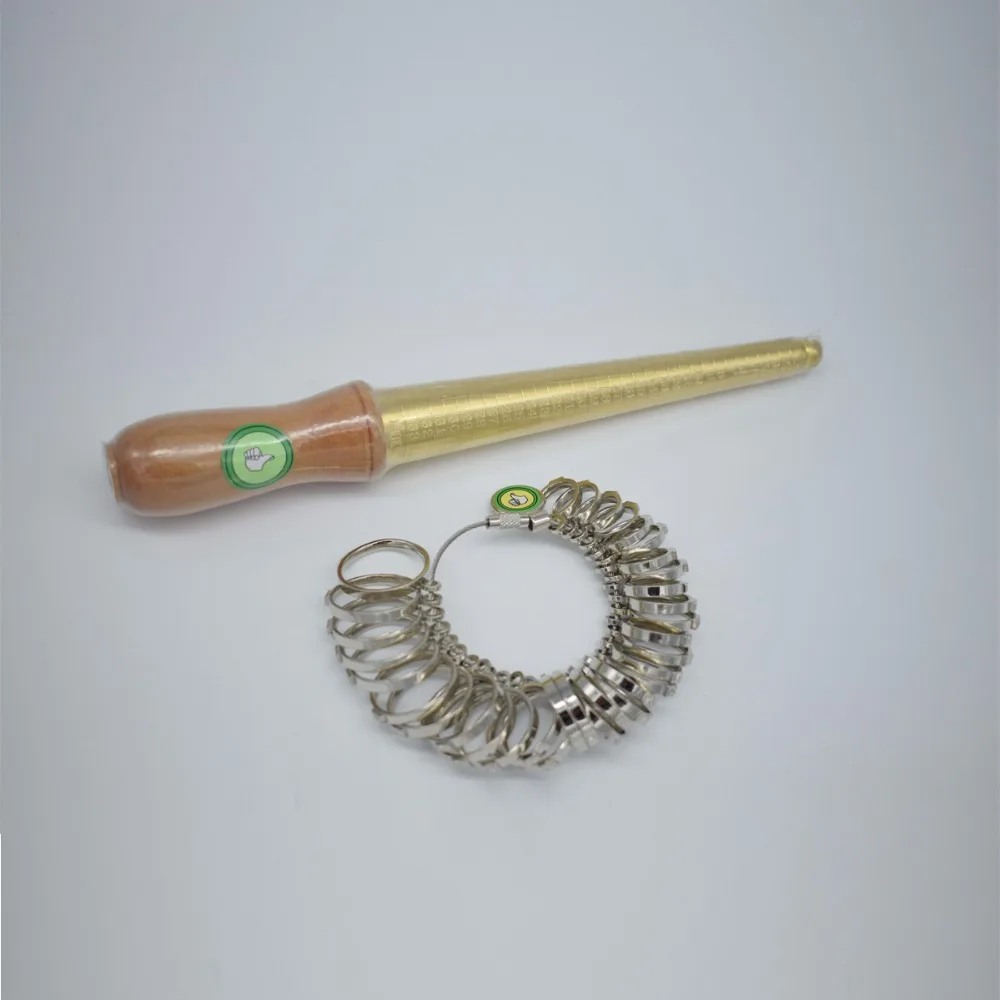 2017 Newest Ring Sizer Finger Sizing Measuring Stick Metal Ring Mandrel