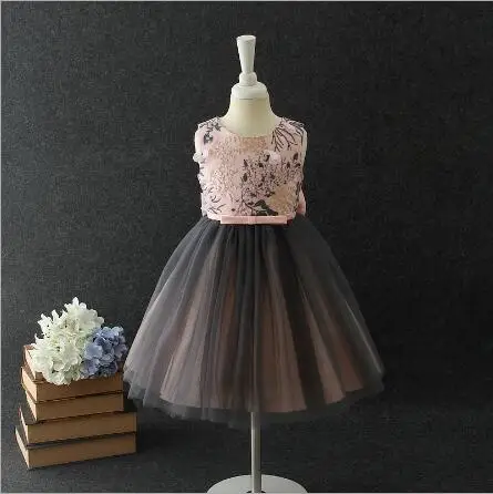 

New 2018 Summer High Guality Kids Applique Dresses For Girls embroidered Grand Gala princess dress Baptism birthday dress