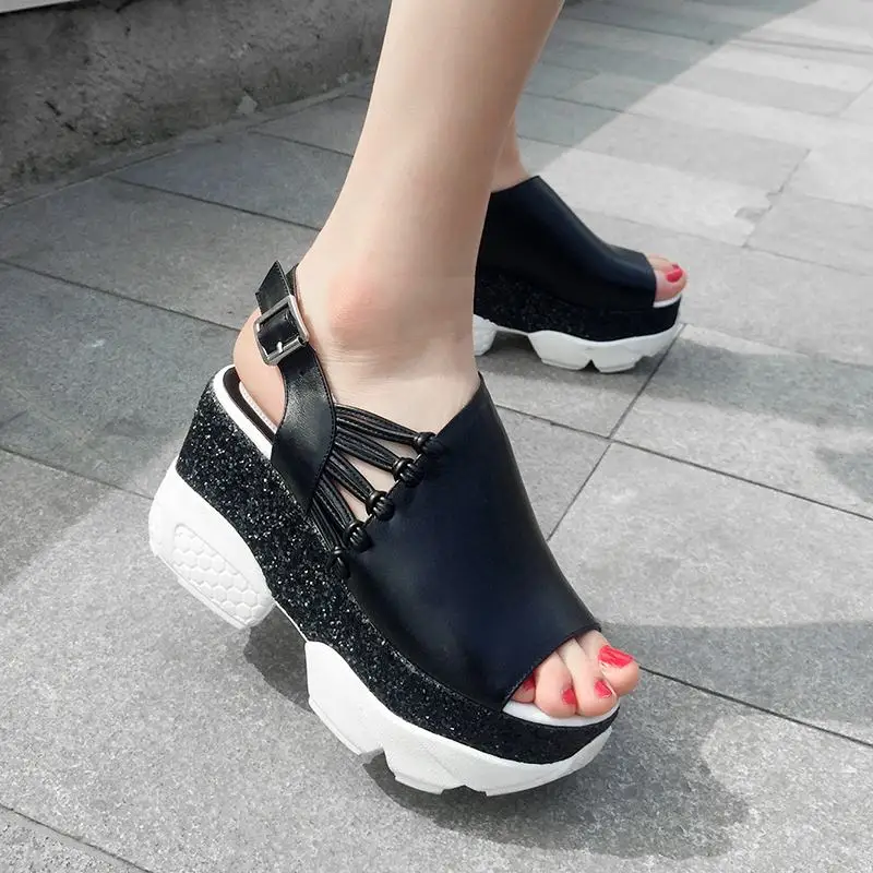 

2017 Krazing Pot brand shoes platform waterproof buckle straps women sandals genuine leather increased modern wedges shoes 11