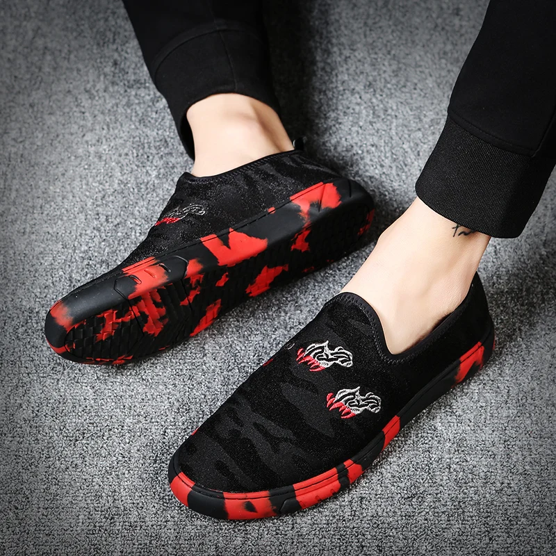 

MYCORON 2018 The New Listing Boots Men Breathable Fashion Outdoor Canvas Shoes Handmade Simple Light Men Shoes Zapatos Hombre