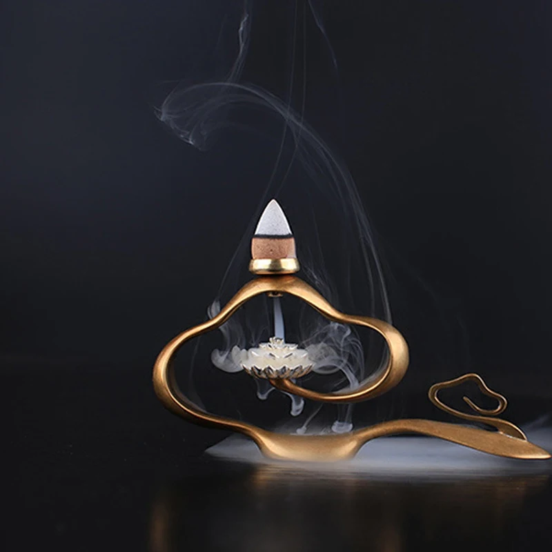 

125 Pcs Backflow Incense Cones Natural Aroma Sandalwood Reflux Incense for Tea House Meditation Colored Smoke
