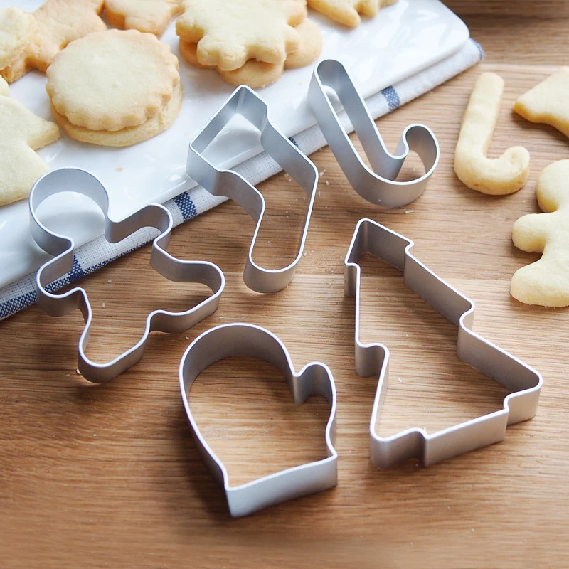 5pcs/set Christmas Cookie Cutter Biscuit Mould Aluminum Sugarcraft