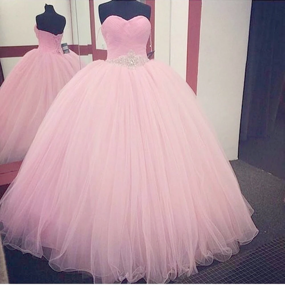 

Pink Ball Gown Quinceanera Dresses 2019 Vestidos De 15 Pleated Crystals Beading Dress Quinceanera Puffy Tulle Sweet 16 Gowns