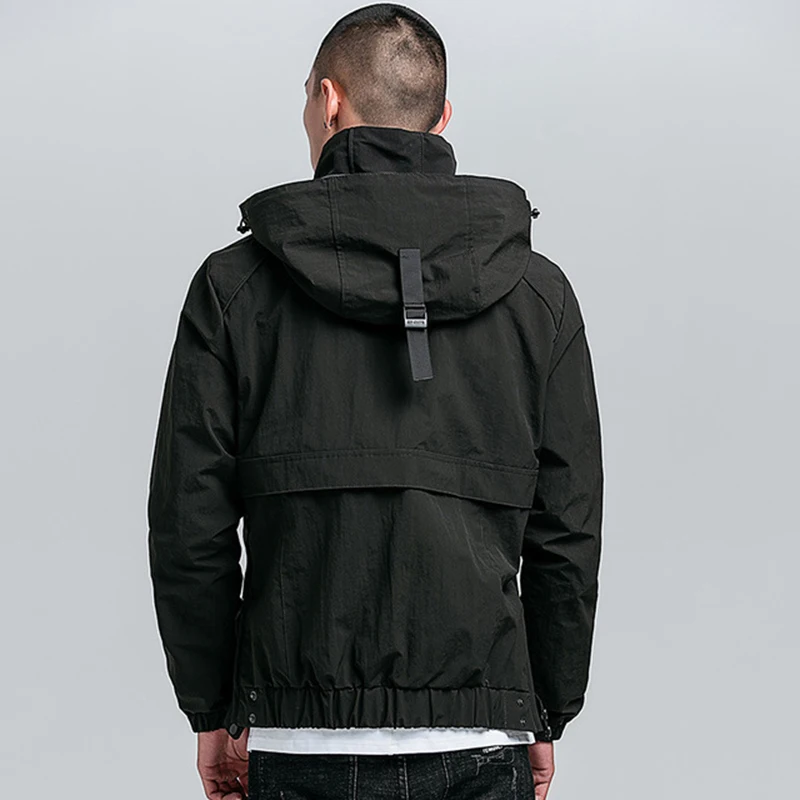 Autumn New Casual Men Jacket Streetwear Windbreaker Hooded Mens Bomber Jacket Waterproof Man Pullover Windcheater Coats