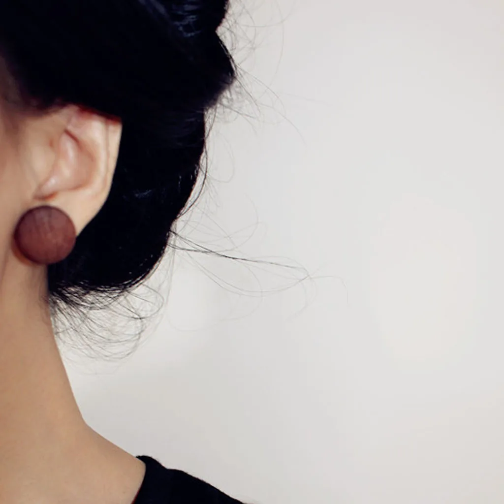 

Fashion Simple Wood Geometric Round Earrings Wooden Ear Studs Earrings Boho Jewelry Accessories