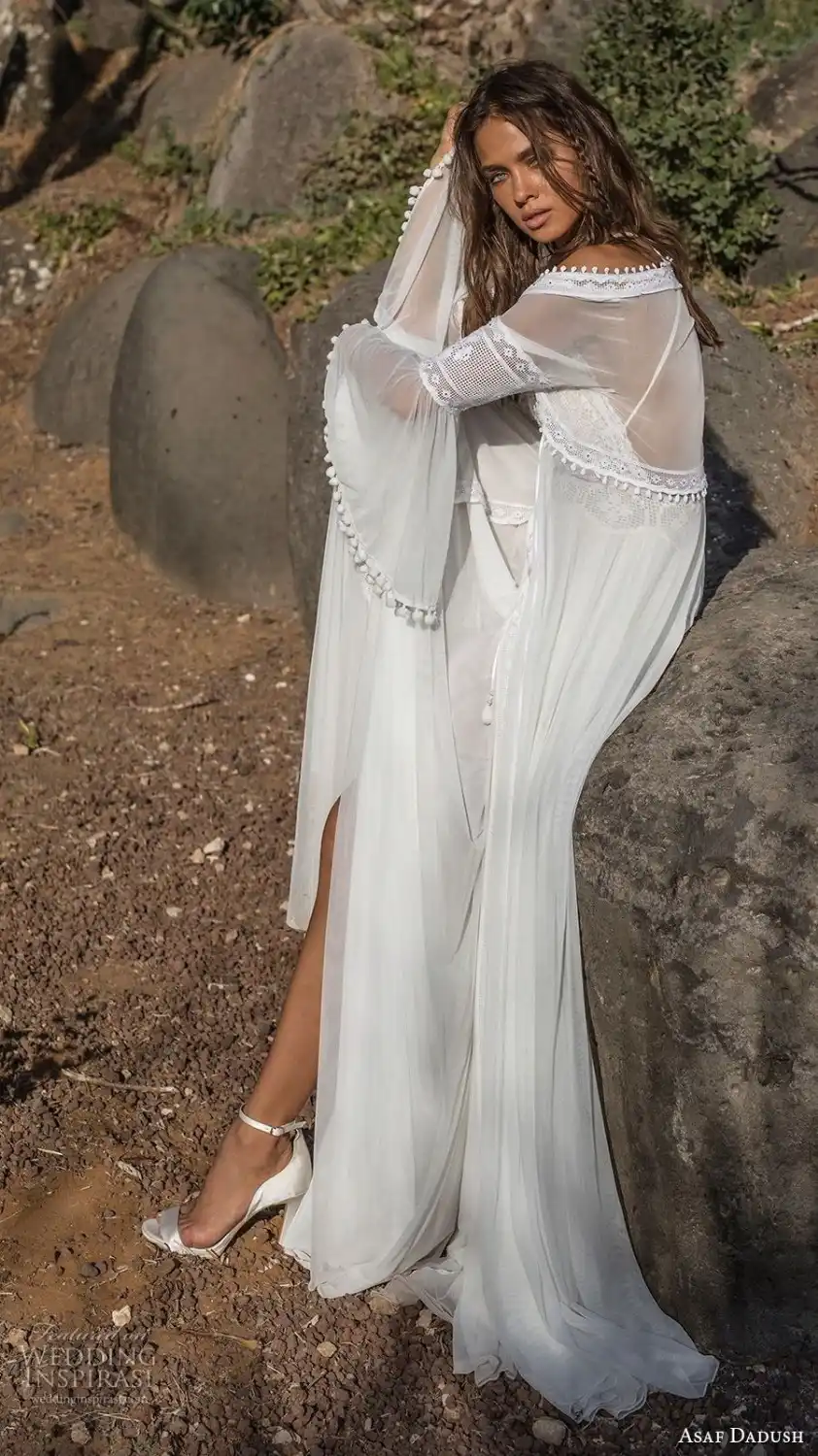 Ensotek Lace Bohemian Wedding Dress 2020 Long Sleeve Open