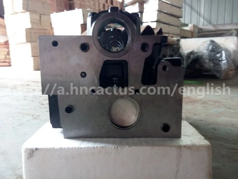5L cylinder head 001