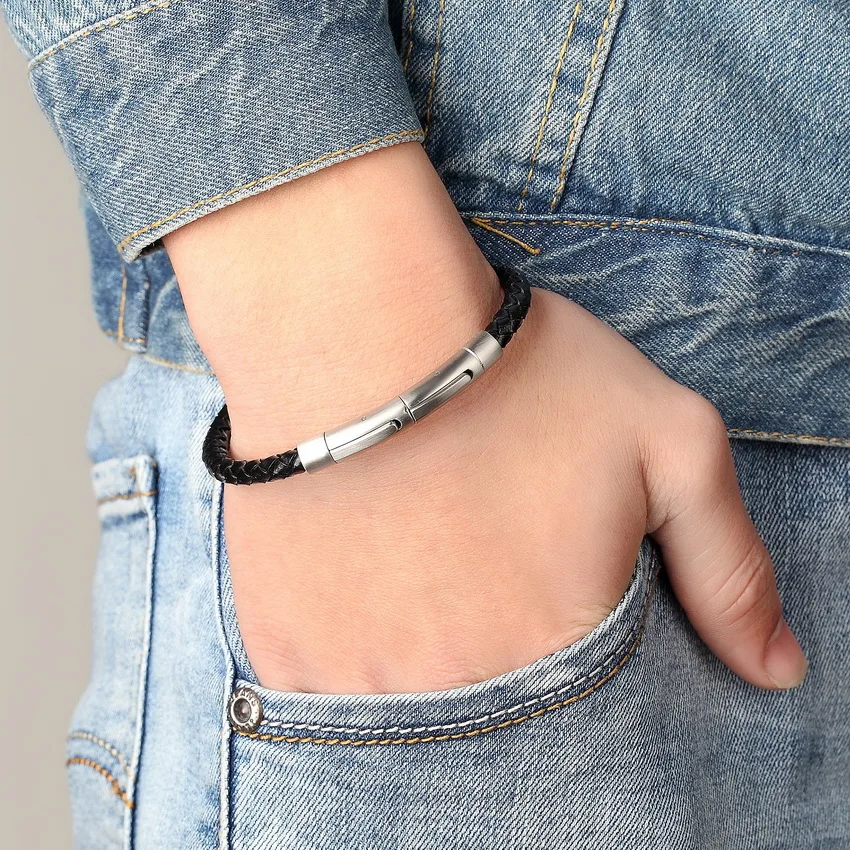Bracelet jewelry XQNI Chain Bracelet Men Genuine Leather Bracelets Leather Bracelet women Male Magnet Stainless Steel Rope Bracelets men