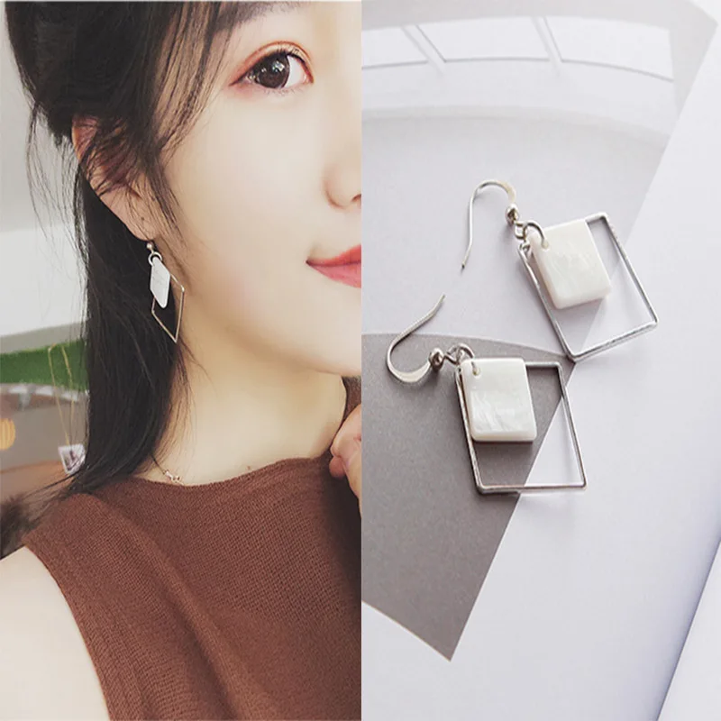 

New Natural White Shell Stone Triangle Geometric Earrings Female Senior Jewelry Earrings Jewelry