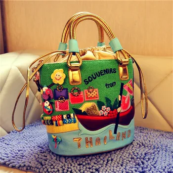 

Women's Bag Canvas Bucket Bag Embroidered Three-dimensional Green Portable Portable Diagonal Package
