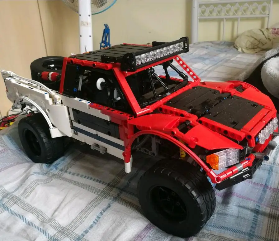 Genuine 2314 PCS Technic MOC Series SUV car Pickup truck bricks 3662 model building kits blocks toys boys gift Genuine 2314 PCS Technic MOC Series SUV car Pickup truck bricks 3662 model building kits blocks toys boys gift