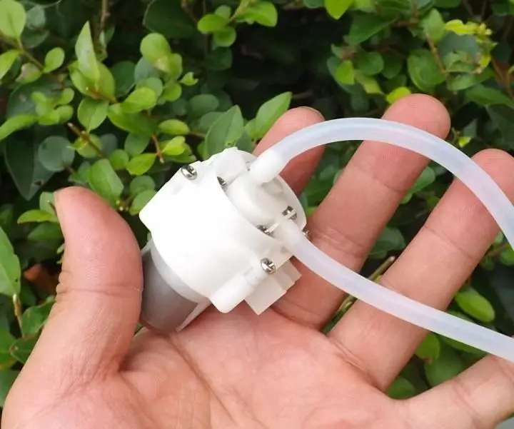 

Miniature Gear Pump DC Motor Pump for Arduino DIY Micro Pump Oil Self Suction Pump Water Drilling Machine Drilling