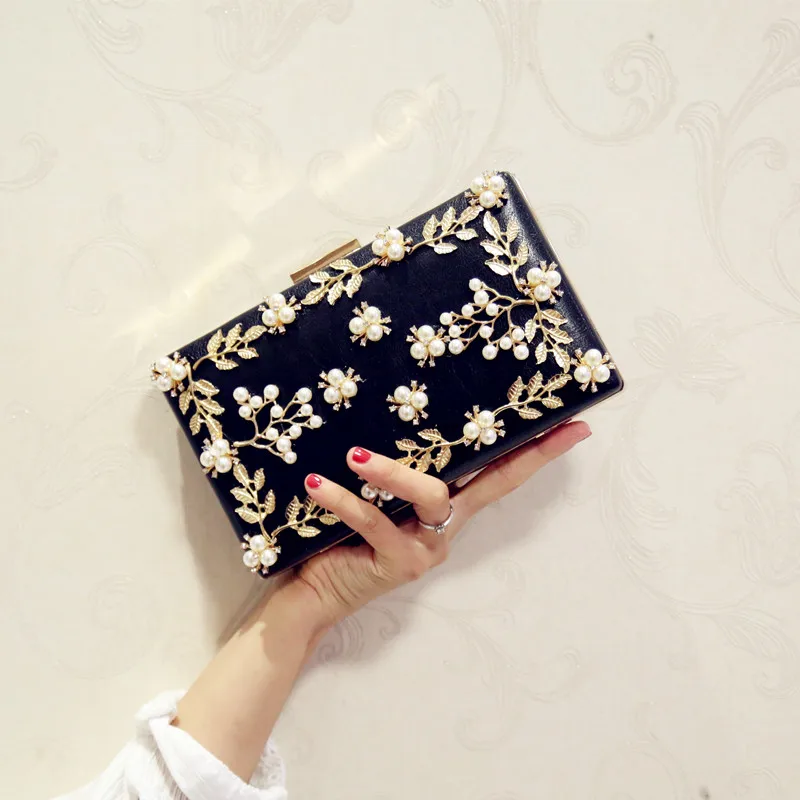 

BENVICHED 2019 fashion diamond dinner handbag Korean chain bride small square bag banquet women's dress bag clutch bag c167