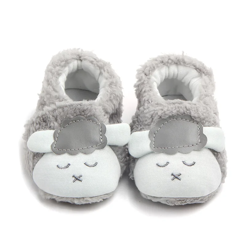 Keep Warm Winter coral velvet shoes cute cartoon sheep prewalker with soft bottom - Цвет: grey